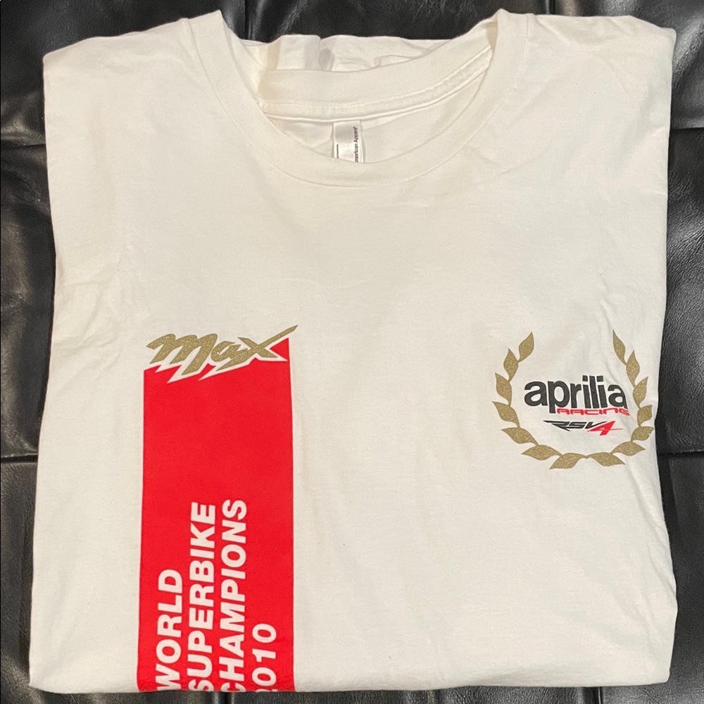 Aprilia 2010 World Superbike Champions Max Tee size XXL